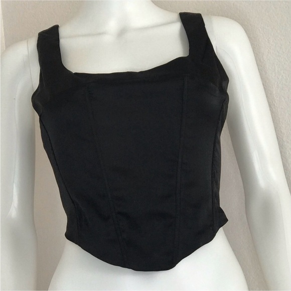 NIA L Lera Corset crop top satin crop top - Picture 7 of 13